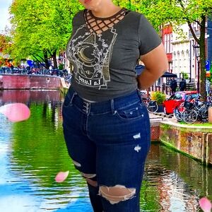 Torrid "la luna t-shirt" with crisscross cloth pattern in the front